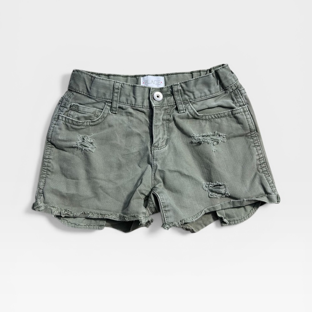 5āfor $25š„Place Cuffed Raw Hem Olive Greenā Distressed Shorts Girls Size 6X/ 7